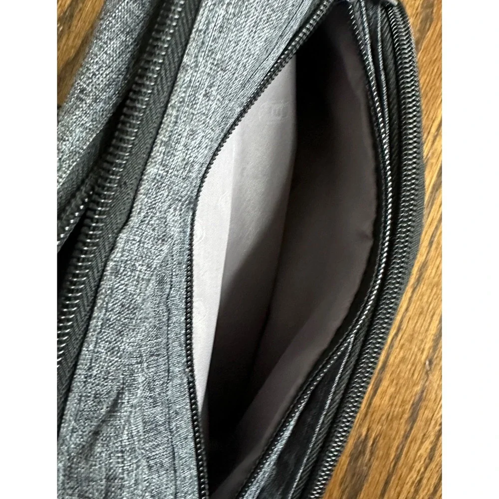 Lug Carousel Convertible Crossbody Shoulder Belt Bag Heather Gray Quilted Small